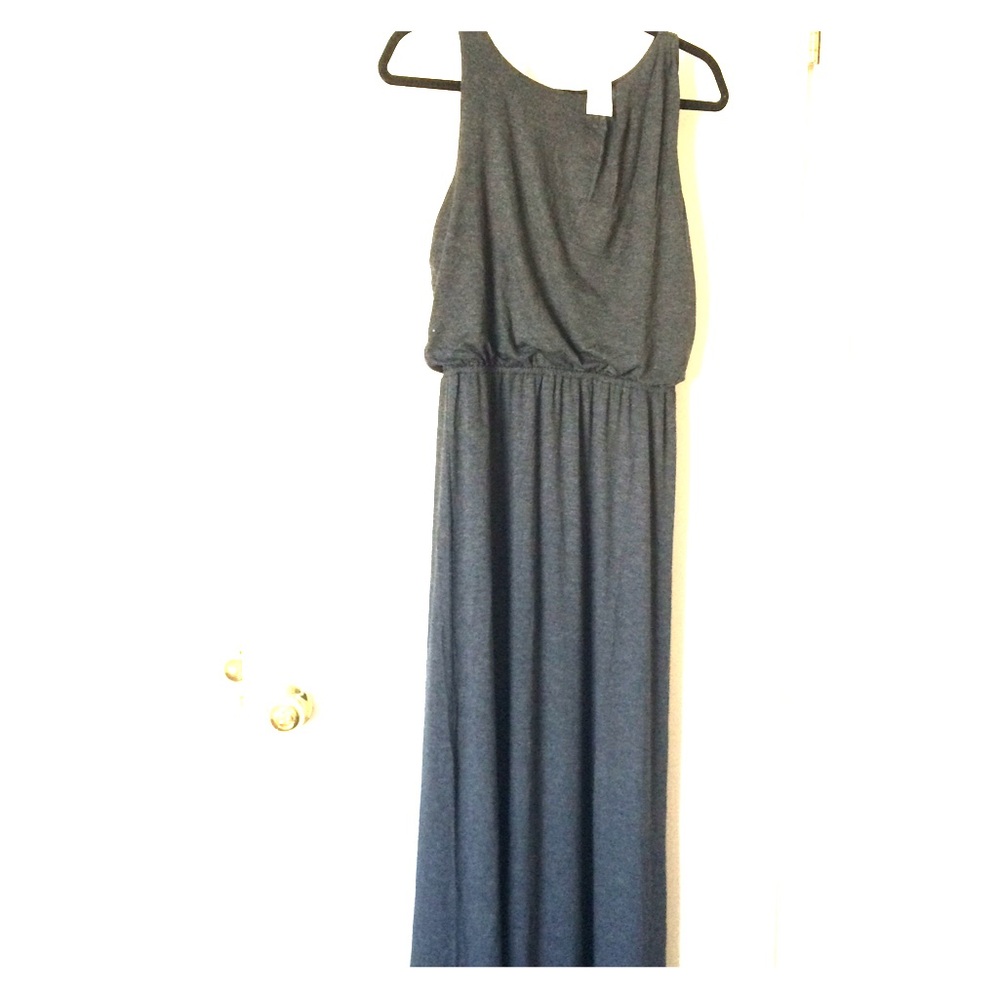 Sleeveless Navy Blue Maxi Dress